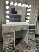 Hollywood Vanity With Bluetooth Speakers BRAND NEW IN BOX ON SALE FOR $569 in White